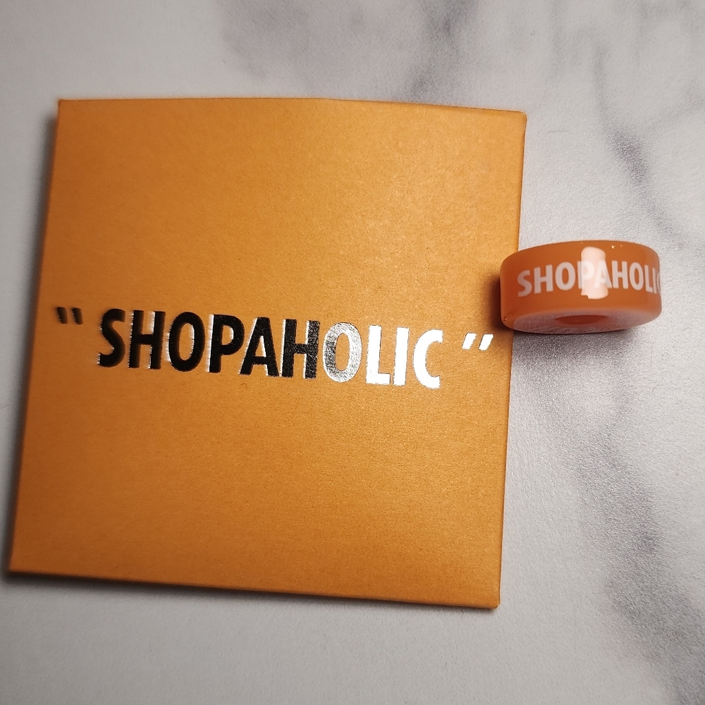 Effy CARNIVAL CRUISE  "Shopaholics" barrel Collectible fun   Light Orange- NEW